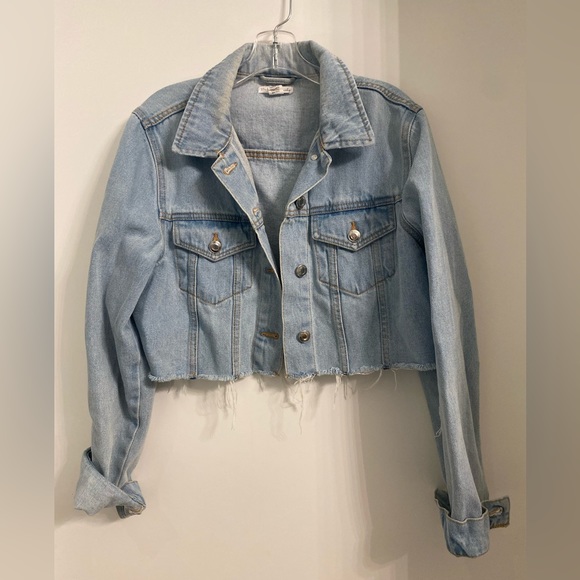 Cropped Denim Jean Jacket - Picture 2 of 6